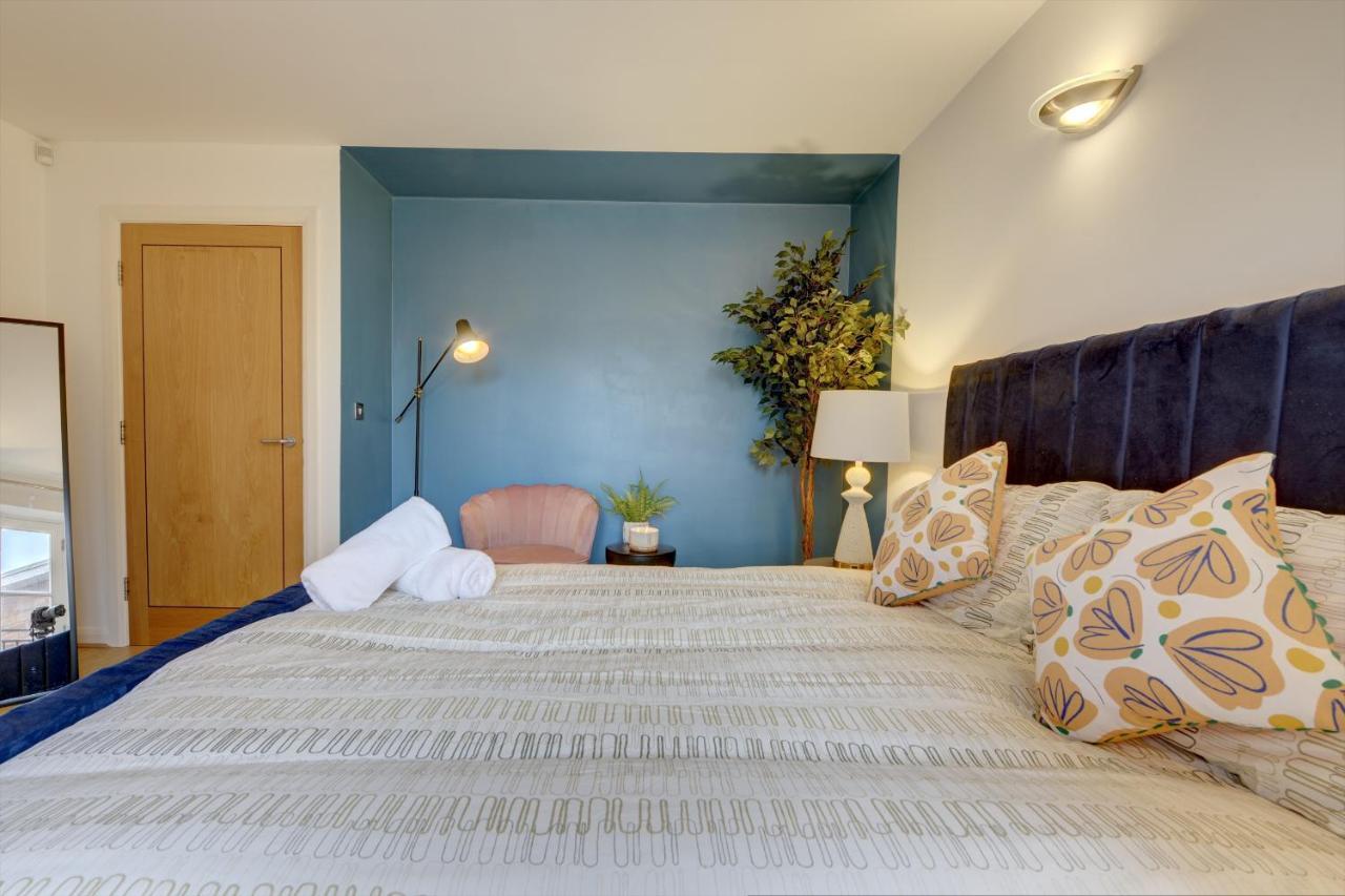 City Centre, 2 Bedroom, Secured Parking, 3 King Bed, Wifi Sleep 6 Guest Comfortable On Three King Size Beds, Jewellery Quarter , Birmingham City Centre , Allocated Secured Parking Εξωτερικό φωτογραφία