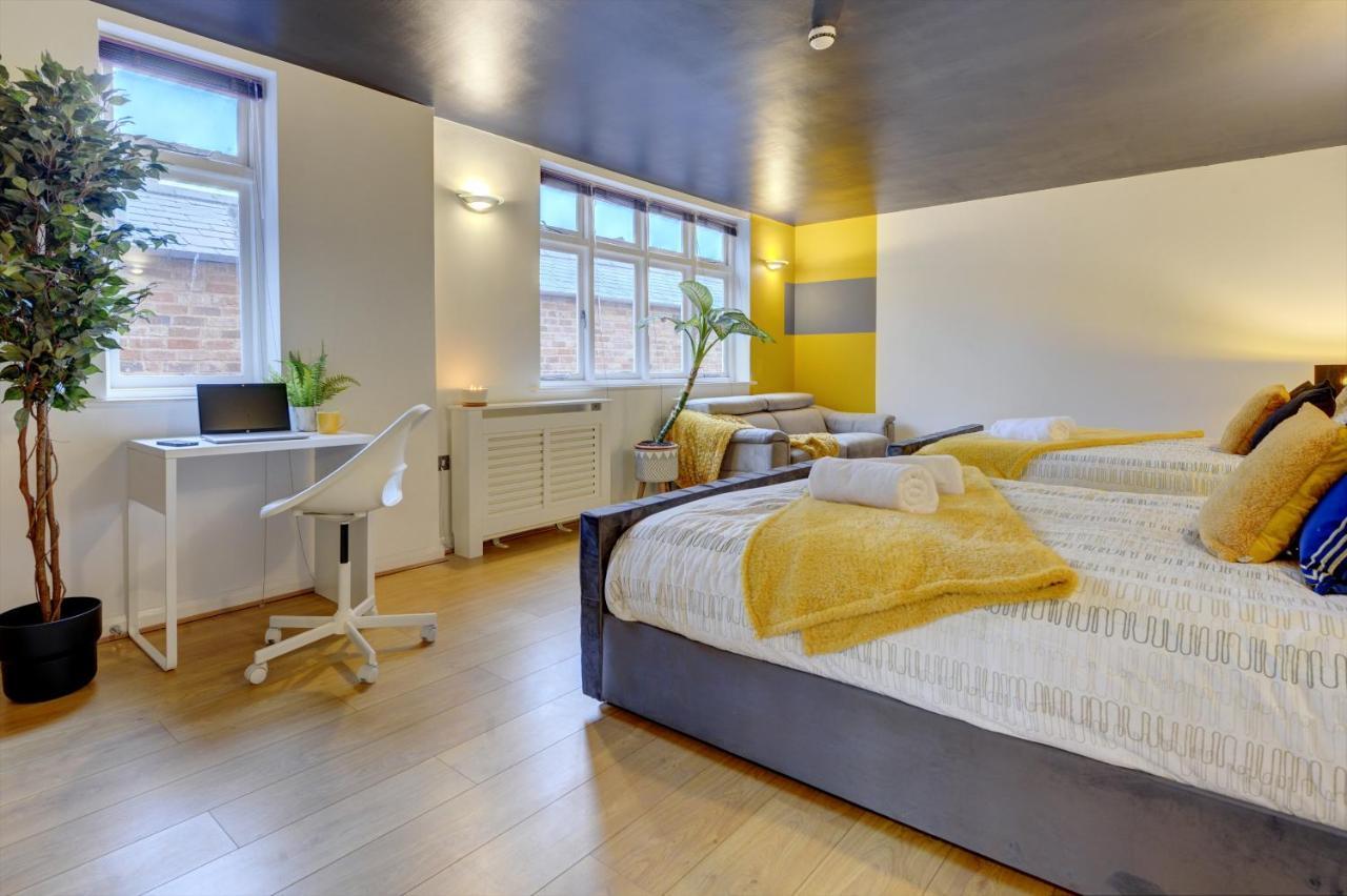 City Centre, 2 Bedroom, Secured Parking, 3 King Bed, Wifi Sleep 6 Guest Comfortable On Three King Size Beds, Jewellery Quarter , Birmingham City Centre , Allocated Secured Parking Εξωτερικό φωτογραφία