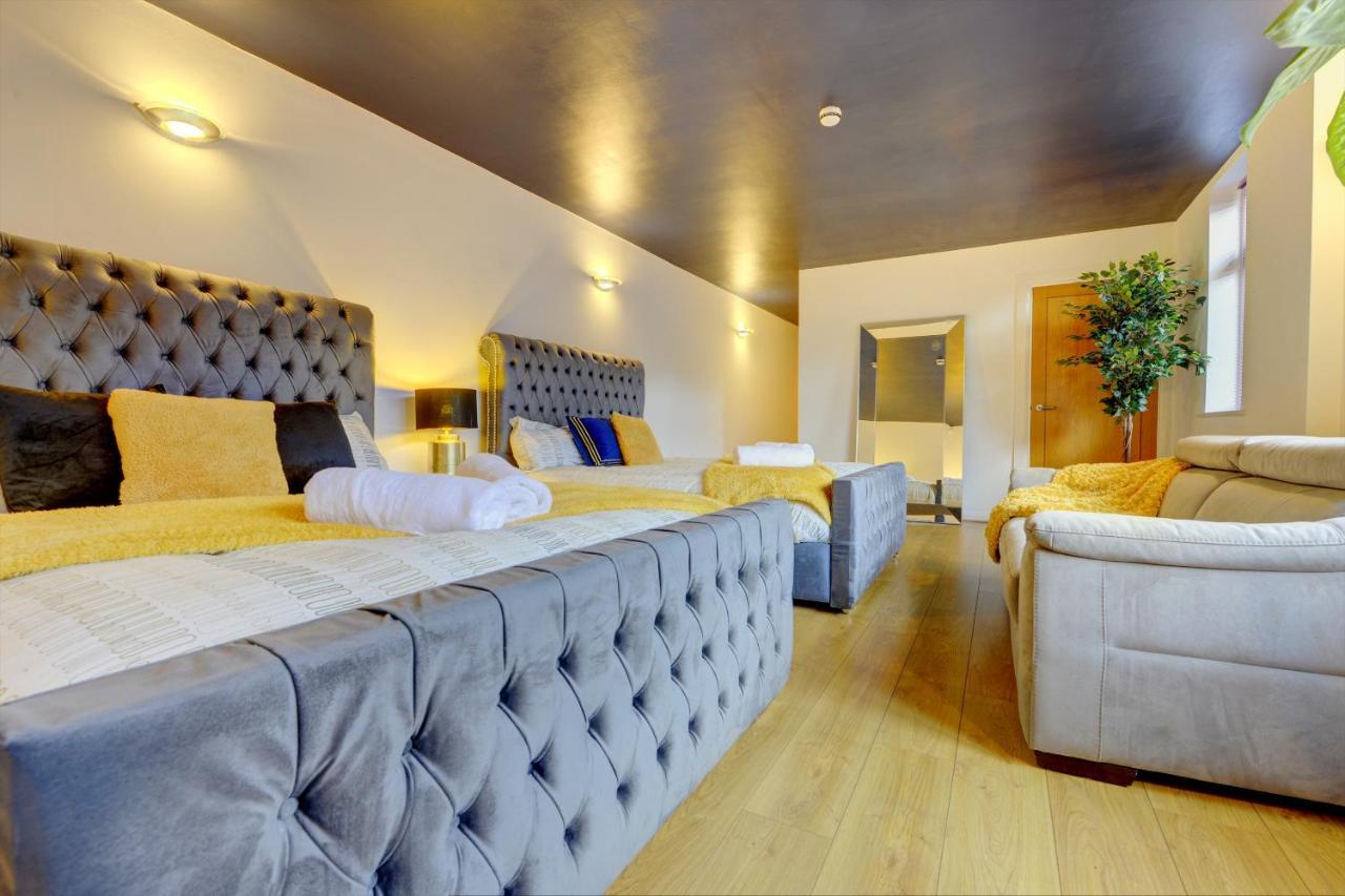 City Centre, 2 Bedroom, Secured Parking, 3 King Bed, Wifi Sleep 6 Guest Comfortable On Three King Size Beds, Jewellery Quarter , Birmingham City Centre , Allocated Secured Parking Εξωτερικό φωτογραφία