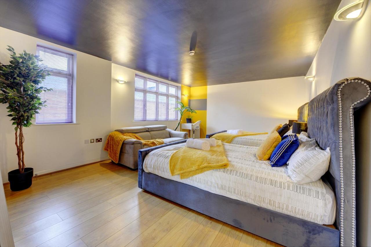 City Centre, 2 Bedroom, Secured Parking, 3 King Bed, Wifi Sleep 6 Guest Comfortable On Three King Size Beds, Jewellery Quarter , Birmingham City Centre , Allocated Secured Parking Εξωτερικό φωτογραφία