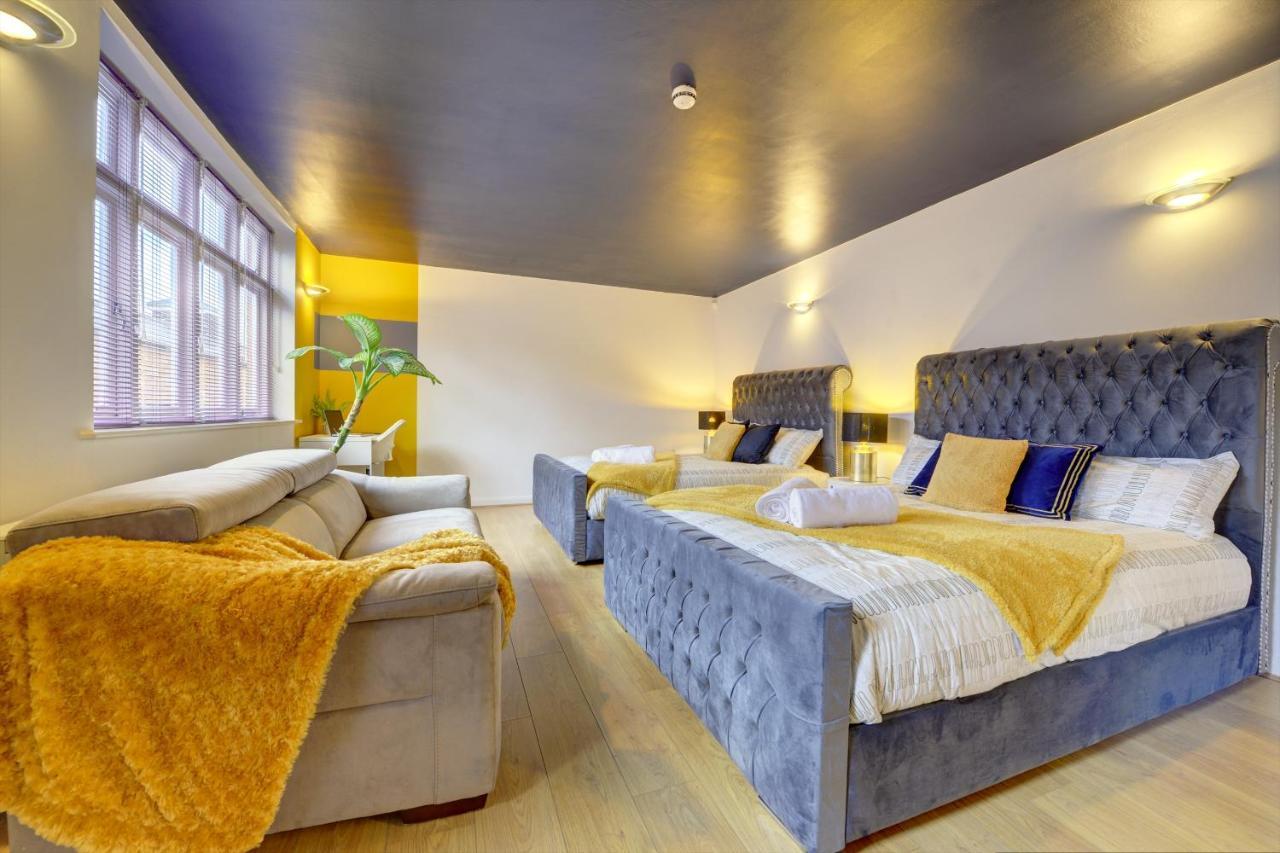 City Centre, 2 Bedroom, Secured Parking, 3 King Bed, Wifi Sleep 6 Guest Comfortable On Three King Size Beds, Jewellery Quarter , Birmingham City Centre , Allocated Secured Parking Εξωτερικό φωτογραφία