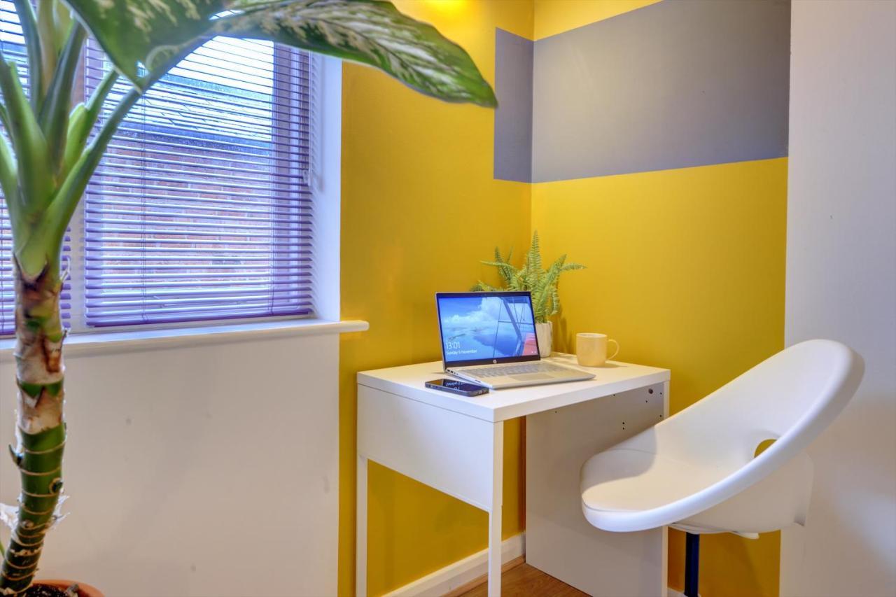 City Centre, 2 Bedroom, Secured Parking, 3 King Bed, Wifi Sleep 6 Guest Comfortable On Three King Size Beds, Jewellery Quarter , Birmingham City Centre , Allocated Secured Parking Εξωτερικό φωτογραφία