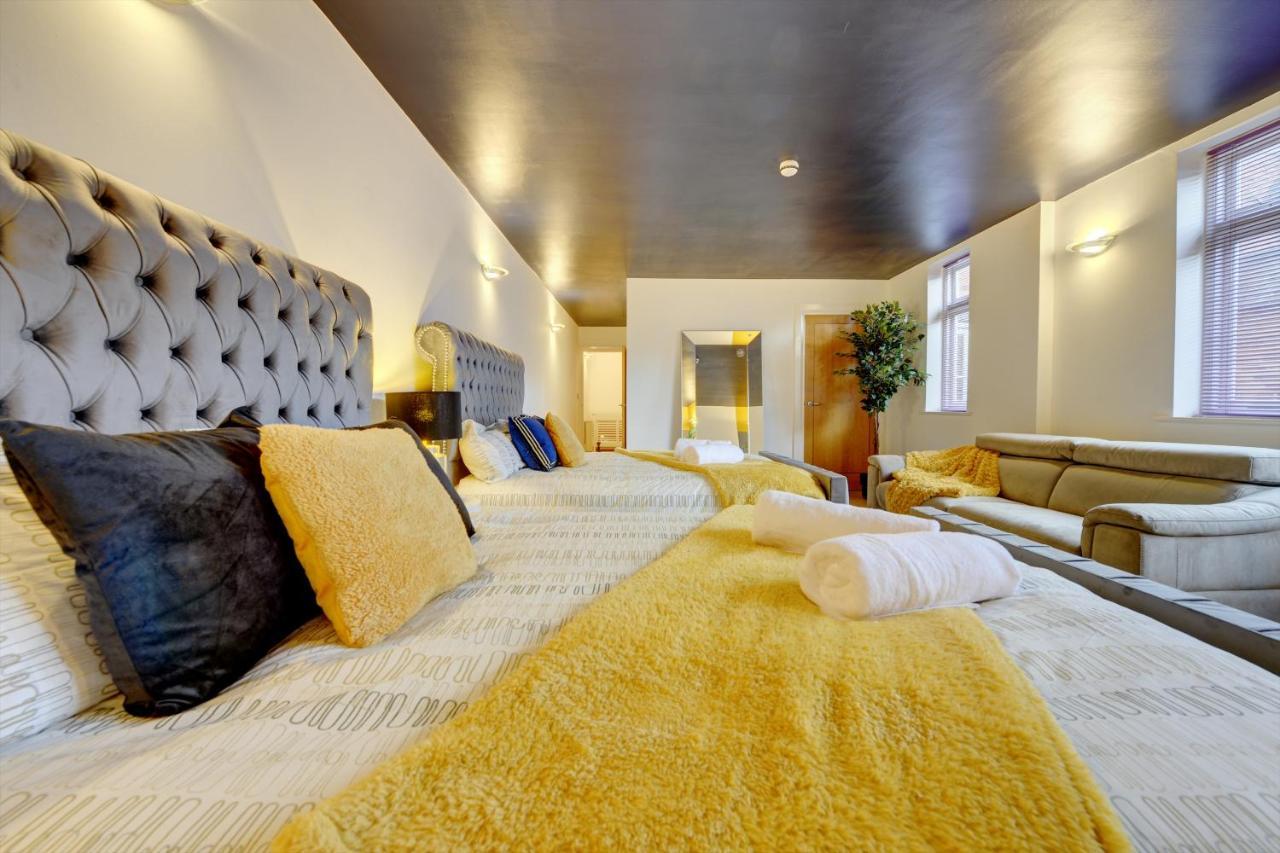 City Centre, 2 Bedroom, Secured Parking, 3 King Bed, Wifi Sleep 6 Guest Comfortable On Three King Size Beds, Jewellery Quarter , Birmingham City Centre , Allocated Secured Parking Εξωτερικό φωτογραφία