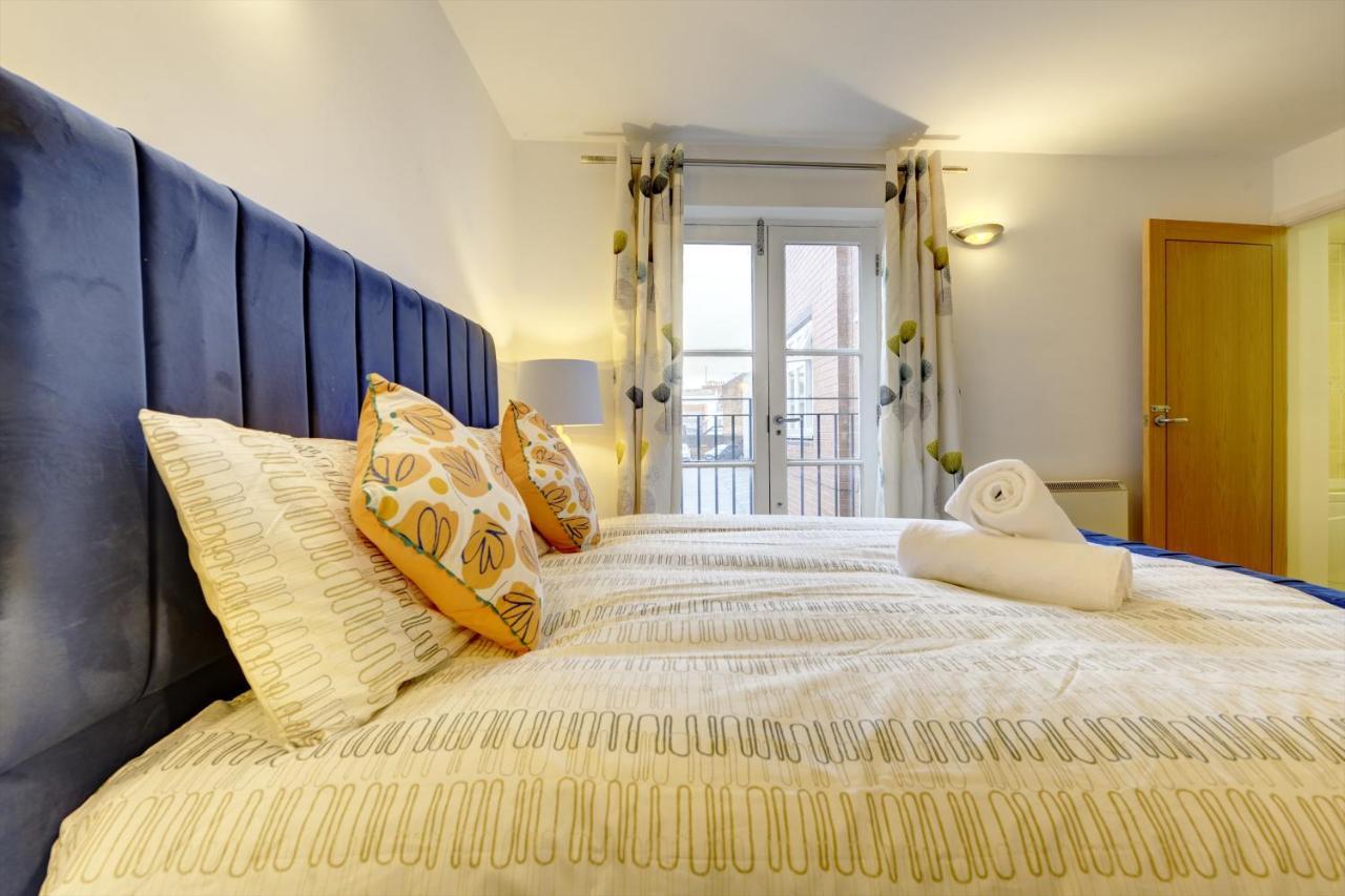 City Centre, 2 Bedroom, Secured Parking, 3 King Bed, Wifi Sleep 6 Guest Comfortable On Three King Size Beds, Jewellery Quarter , Birmingham City Centre , Allocated Secured Parking Εξωτερικό φωτογραφία