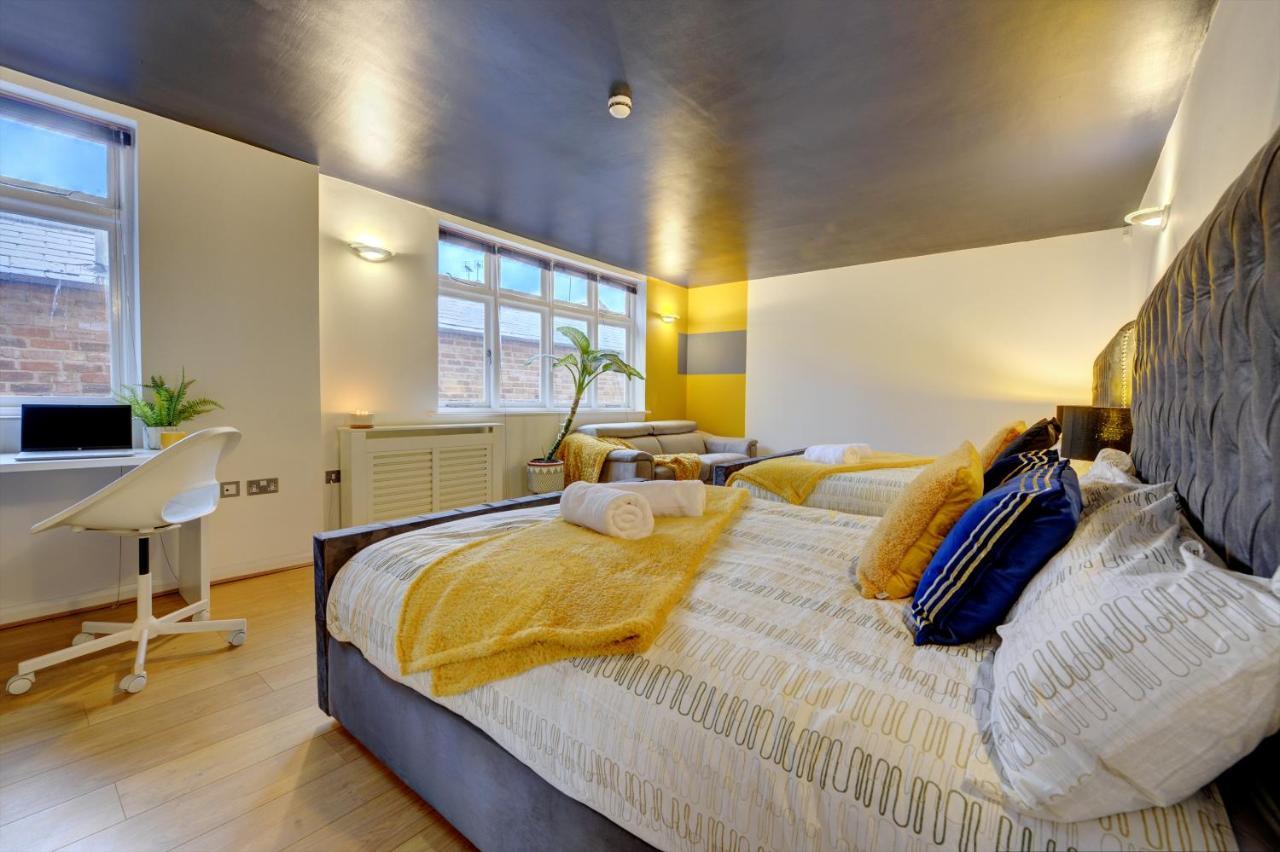 City Centre, 2 Bedroom, Secured Parking, 3 King Bed, Wifi Sleep 6 Guest Comfortable On Three King Size Beds, Jewellery Quarter , Birmingham City Centre , Allocated Secured Parking Εξωτερικό φωτογραφία