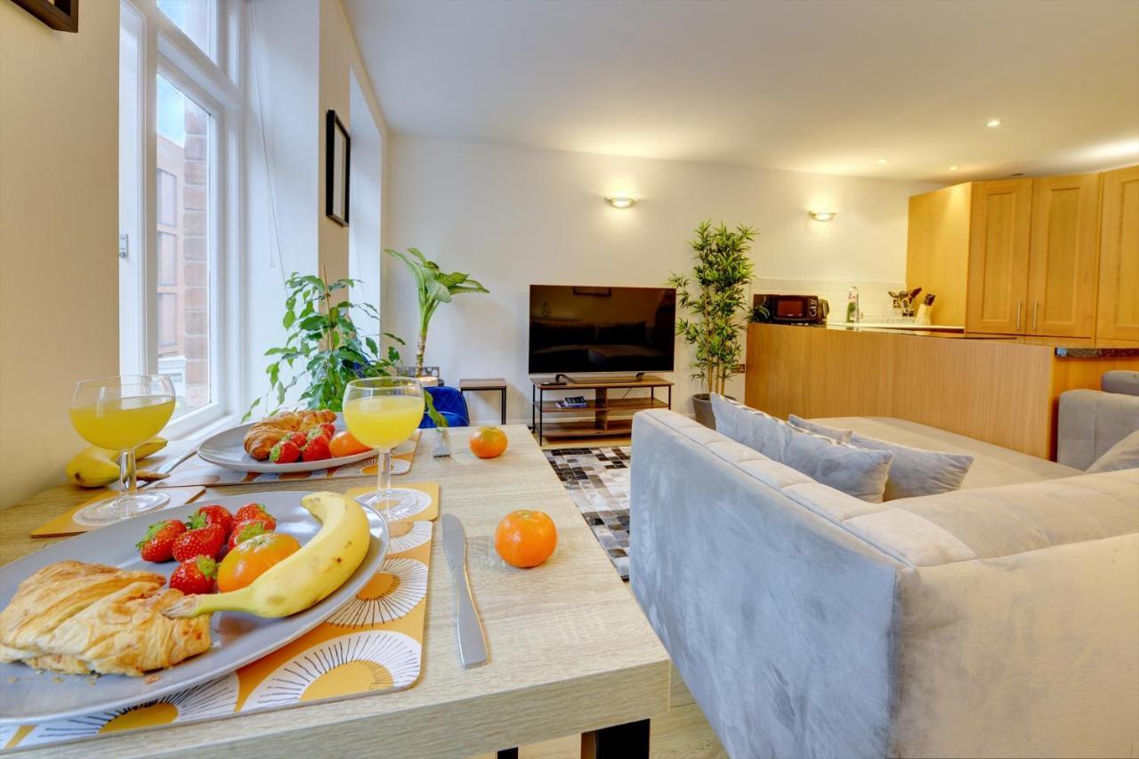 City Centre, 2 Bedroom, Secured Parking, 3 King Bed, Wifi Sleep 6 Guest Comfortable On Three King Size Beds, Jewellery Quarter , Birmingham City Centre , Allocated Secured Parking Εξωτερικό φωτογραφία